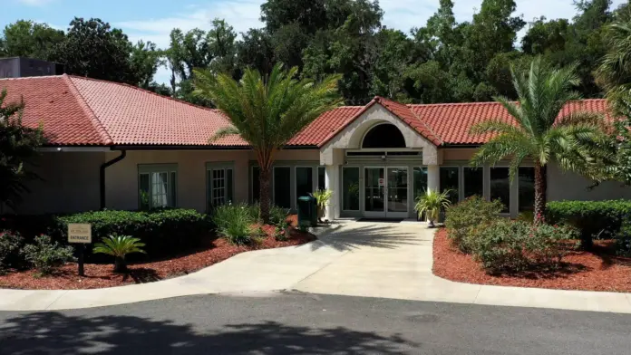 The facilities at Saint Simons By The Sea in Saint Simons Island, GA 3